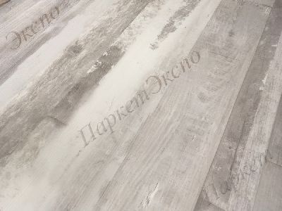 Виниловые полы Natura Дуб, 43 класс нагрузки, срок службы - 20 лет - 2